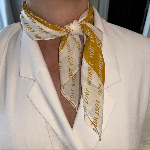 Madewell Bandana Scarf - Picture 7 of 7